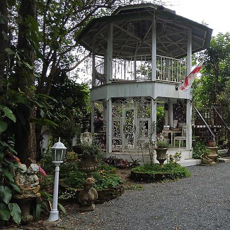 Balmy Hideout Cafe & Homestay Ban Huai Kaeo ภายนอก รูปภาพ